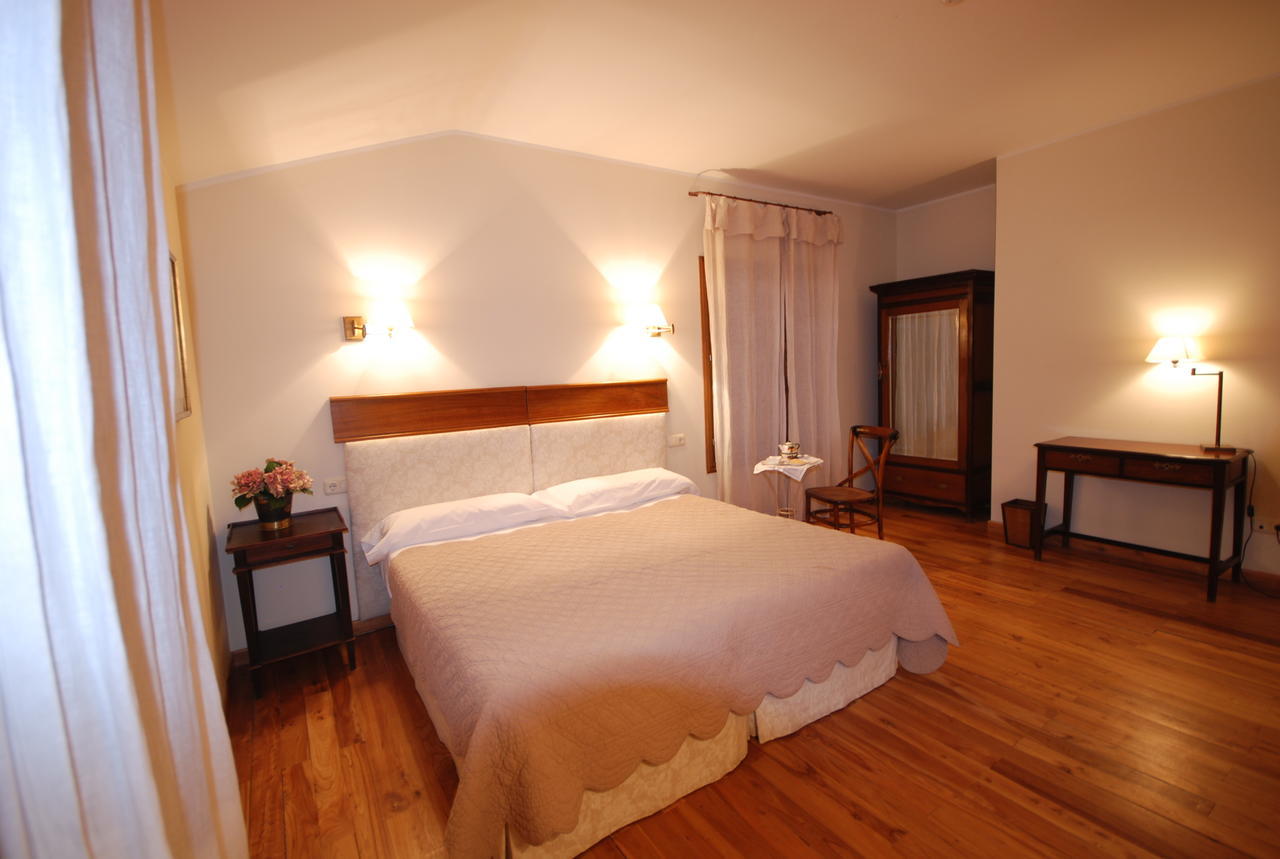 Hotel Del Verde Al Amarillo Penasrubias de Piron 외부 사진